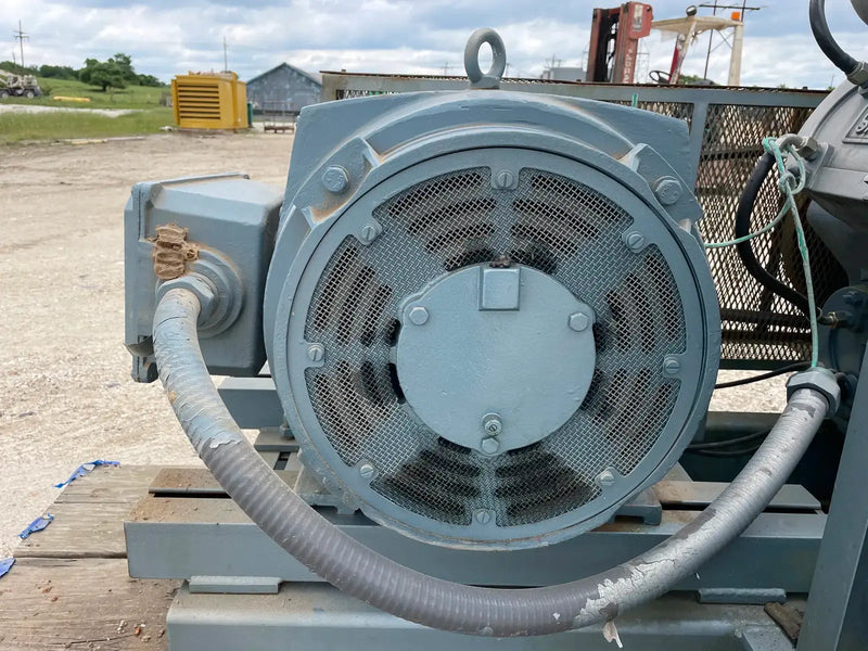 Paquete de compresor alternativo Sabroe SMC-106E de 6 cilindros (75 HP, 208-230/460 V)