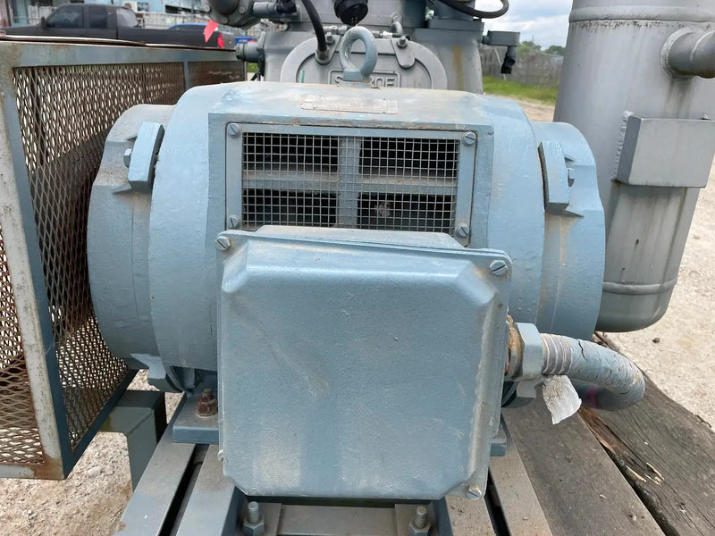 Paquete de compresor alternativo Sabroe SMC-106E de 6 cilindros (75 HP, 208-230/460 V)