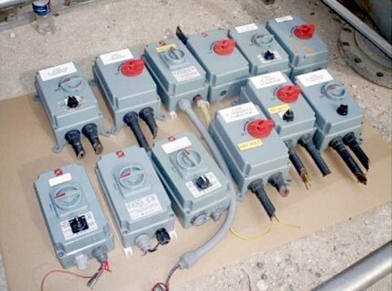 Mennekes HDI Disconnect Switch Boxes Mennekes 