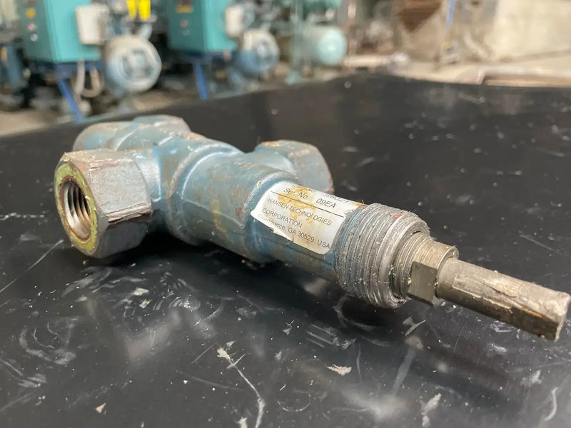 Hansen Technologies H8021 Three-Way Shut-Off Valve (1/2")