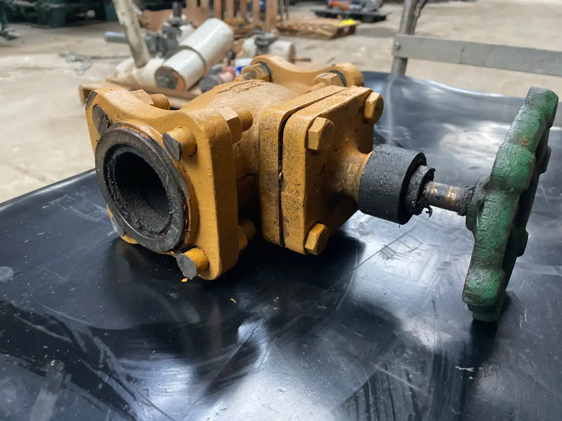 Henry Technologies 153B Ammonia Globe Shut-Off Valve (2")