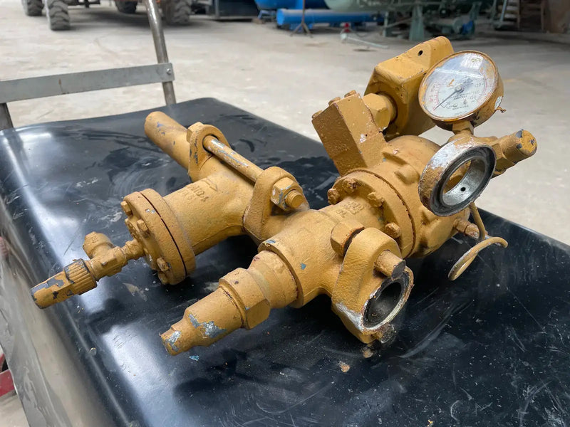 Parker A4A06 Pressure Regulator with Strainer (3/4")