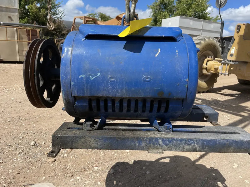 Motor de CA Lincoln Lincguard a prueba de goteo (30 HP, 1755 RPM, 230/460 V)