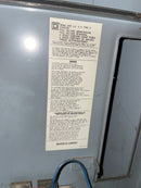 Centro de control de motores de 3 secciones Square D Company (600 amperios, 60 Hz, trifásico)