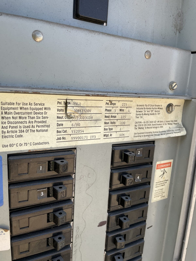 Panel de interruptor maestro Challenger PRL1 (208/120 voltios, 225 amperios, trifásico)