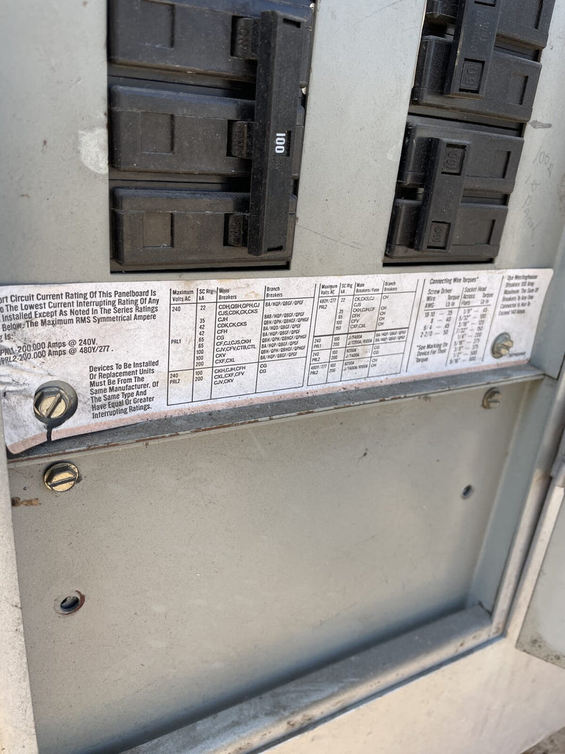 Panel de interruptor maestro Challenger PRL1 (208/120 voltios, 225 amperios, trifásico)