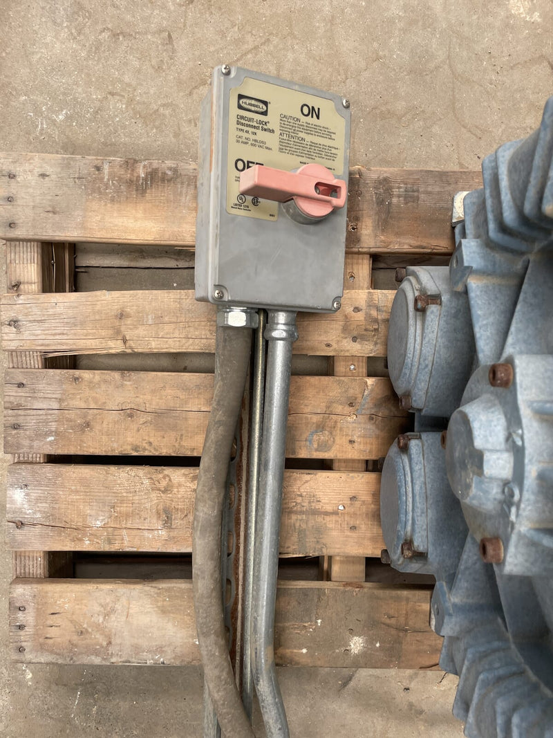 Soplador regenerativo AMETEK Rotron DR833 (5 HP, 3450 RPM)