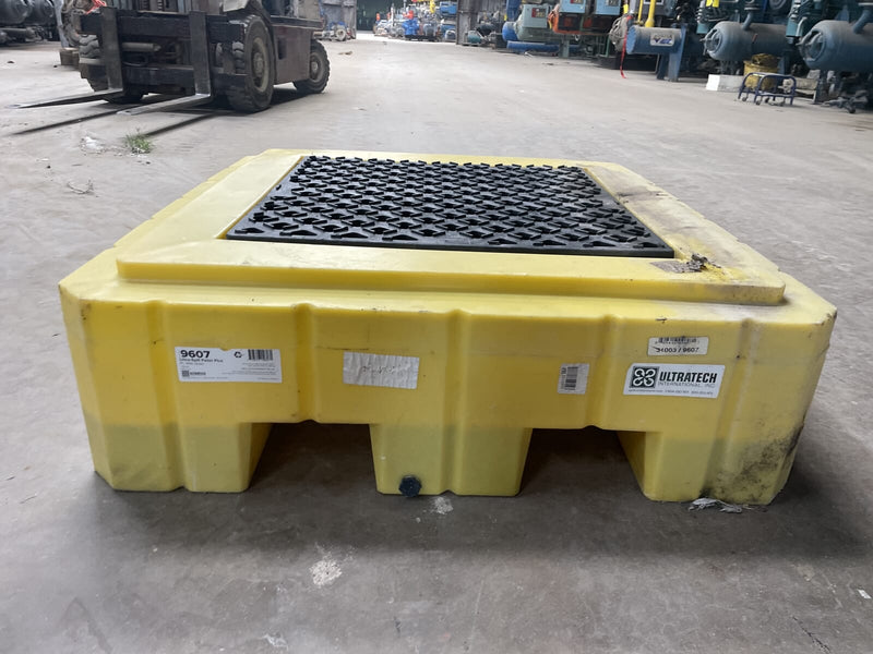 Ultra-Spill P1 Pallet Plus con drenaje (1 tambor)