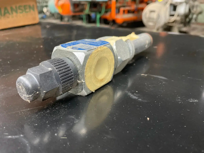 Válvula Solenoide Parker S8F Con Suministros (1/2")
