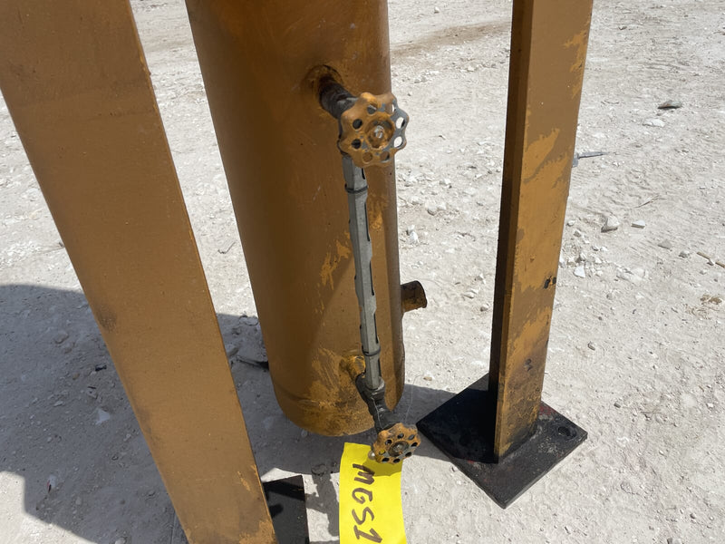 RECO  Vertical Oil Separator (20in X 80in. 105 Gallons)