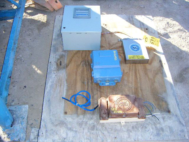Micro Motion Flow and Density Monitoring System Micro Motion 