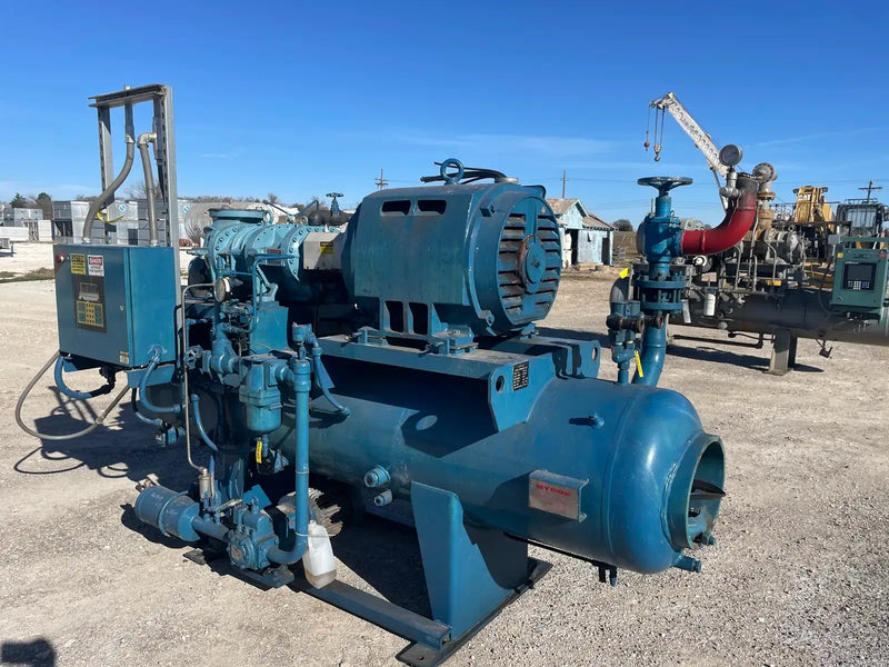 Mycom 160VLD Rotary Screw Compressor Package (Mycom 160VLD, 200 HP 230/460 V, Micro Control Panel)