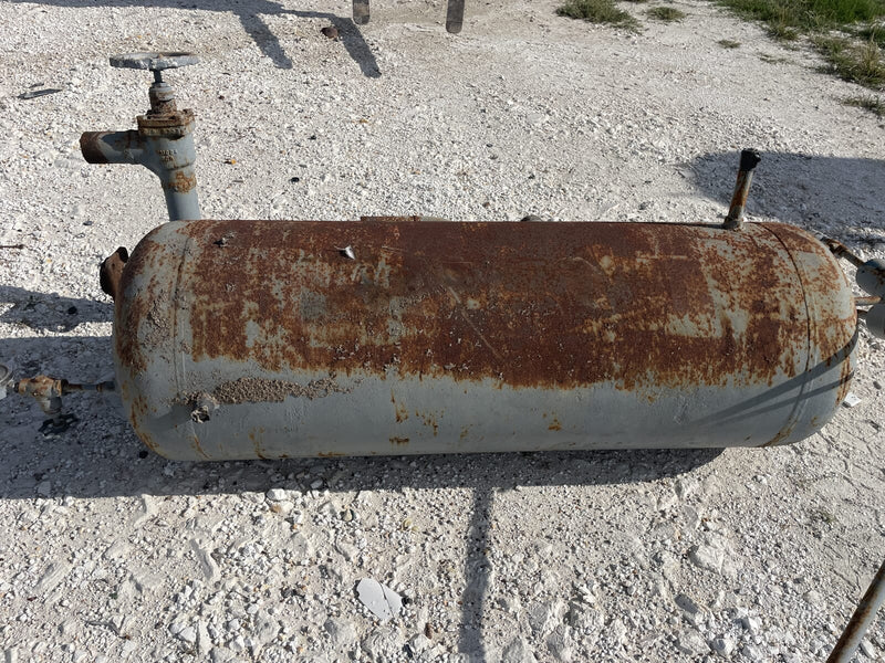 Phillips E1154 Horizontal Pressure Vessel (24" x 60", 150 Gallons )