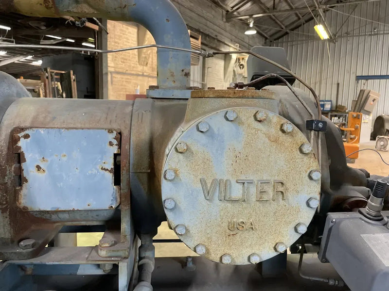 Vilter Rotary Screw Compressor Package (Vilter VSR221, 125 HP 230/460 V, Vilter Micro Control Panel)