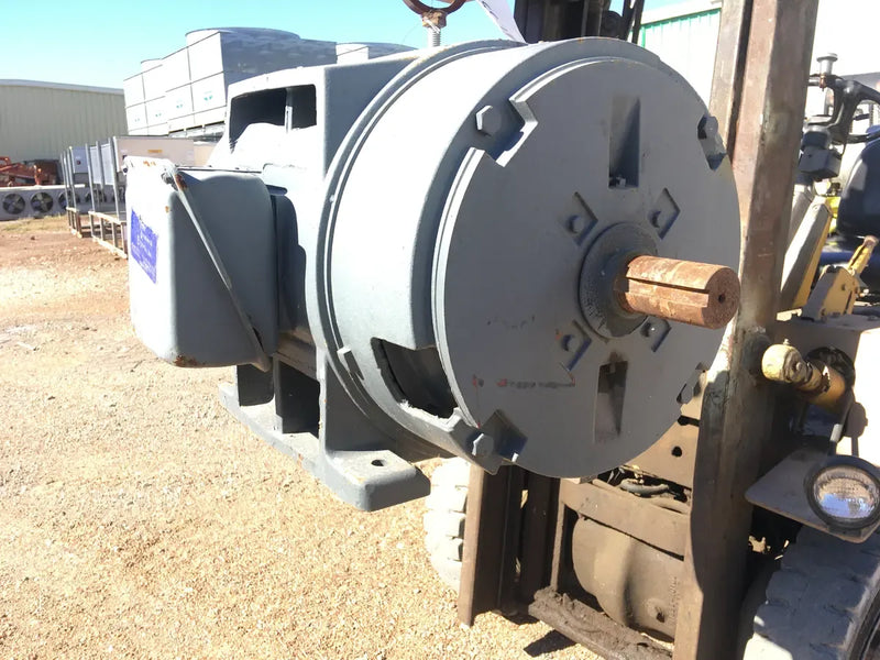 Siemens Induction Motor (60 HP, 3525 RPM, 230/460 V)