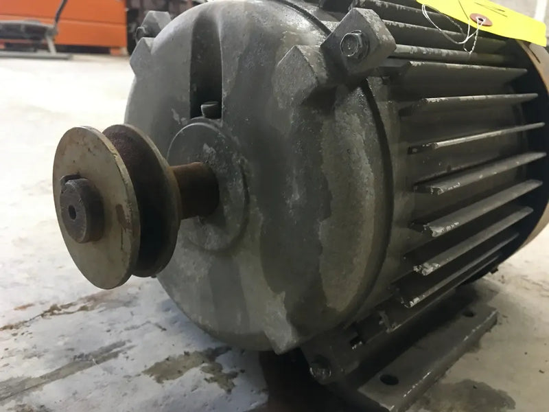 MagneTek Century E-Plus AC Motor (3 HP, 1750 RPM, 230/460 V)
