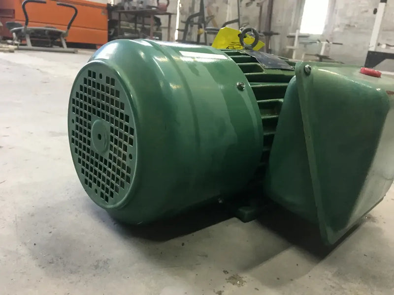 Motor Teco BECSFD (5 HP, 1750 RPM, 230 V)