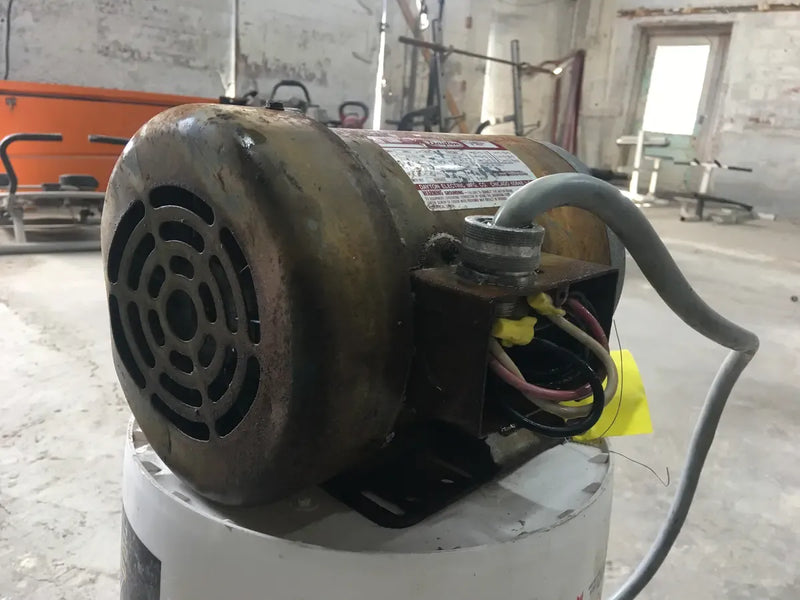 Dayton 3N427 Motor (44259 HP, 1140/950 RPM, 208-220/440 V)