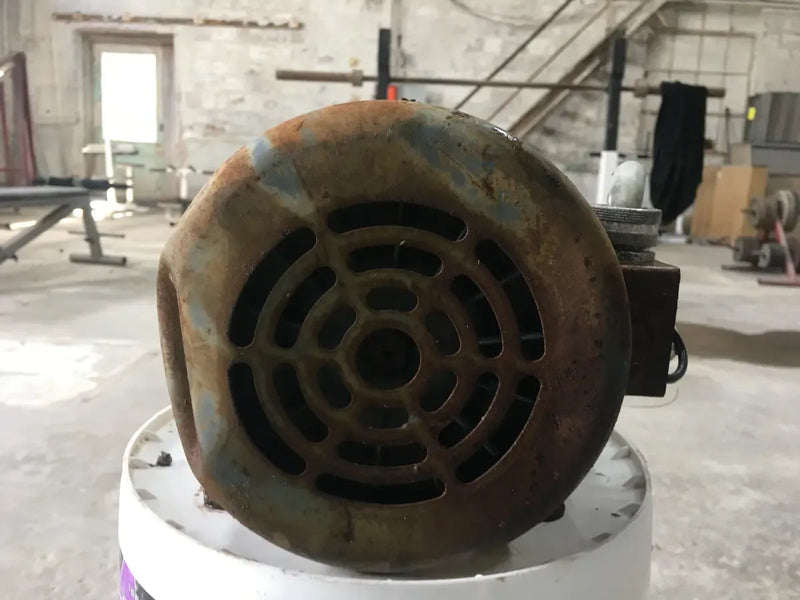 Dayton 3N427 Motor (44259 HP, 1140/950 RPM, 208-220/440 V)