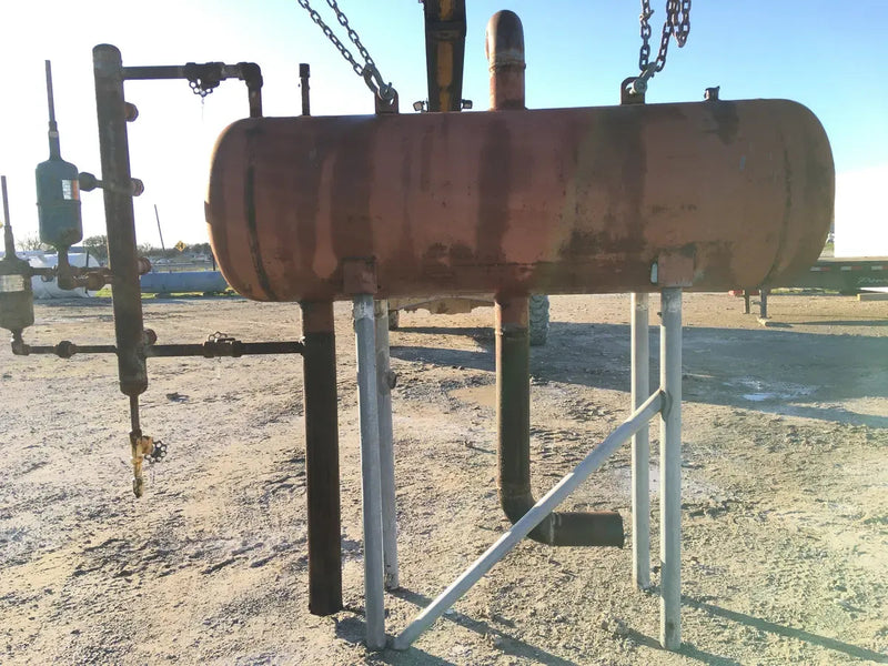 Industrial Service Fabricators Horizontal Ammonia Receiver ( 25in. X 79in. 168 Gallons)