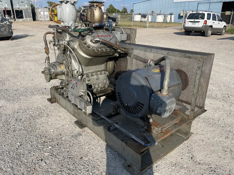 Paquete de compresor alternativo Mycom N4B de 4 cilindros (75 HP 230/460 V, accionado por correa)