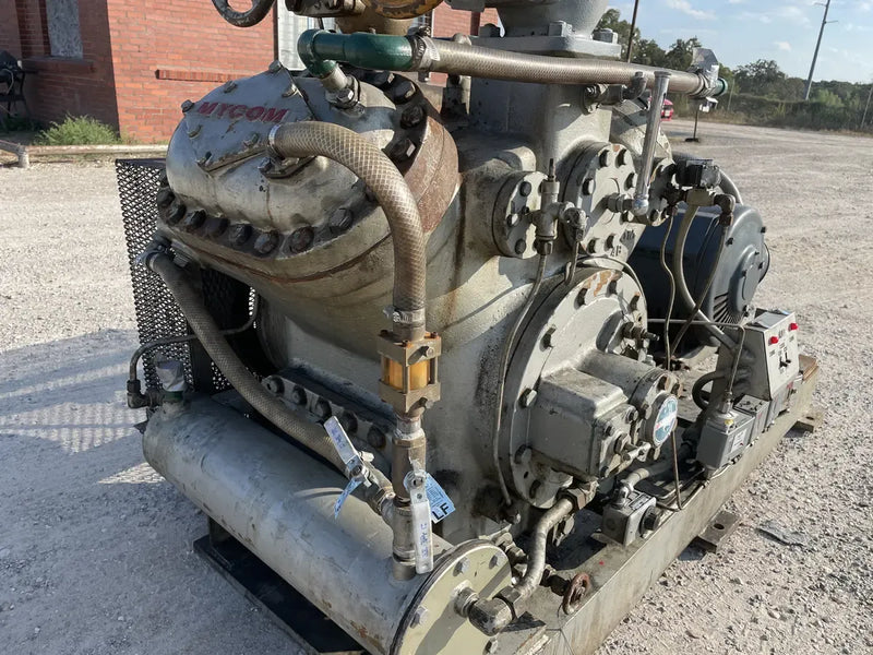 Paquete de compresor alternativo Mycom N4B de 4 cilindros (75 HP 230/460 V, accionado por correa)