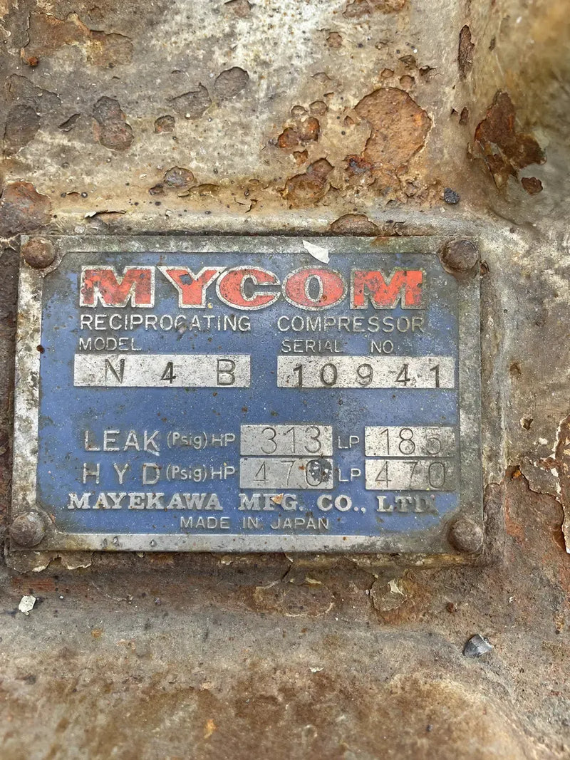 Paquete de compresor alternativo Mycom N4B de 4 cilindros (75 HP 230/460 V, accionado por correa)