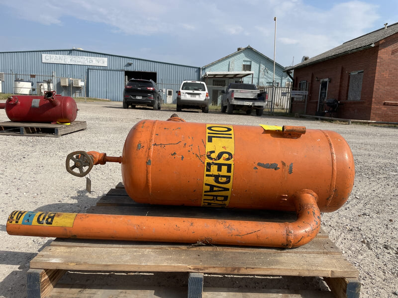 Seattle Refrigeration Inc Vertical Oil Separator (12in X 34in. 17 Gallons)