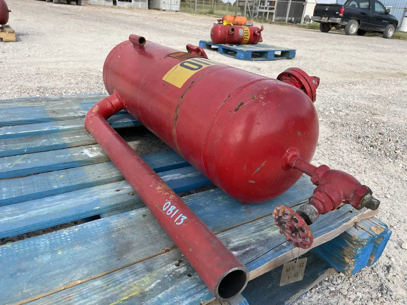 Seattle Refrigeration Inc Vertical Oil Separator (10in X 35in. 12 Gallons)