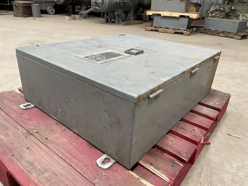 Allen-Bradley Motor Starter (100 HP)