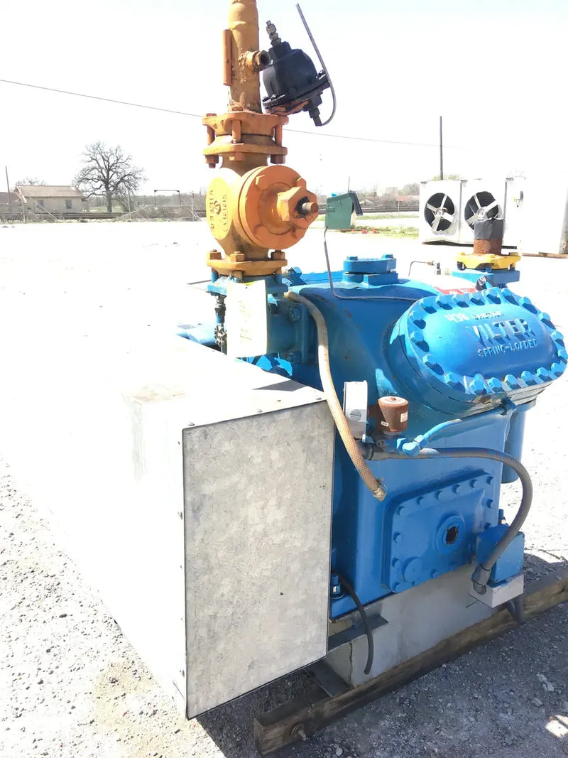 Vilter 444 4-Cylinder Reciprocating Compressor Package (50 HP 208-230/460 V, Belt Driven)