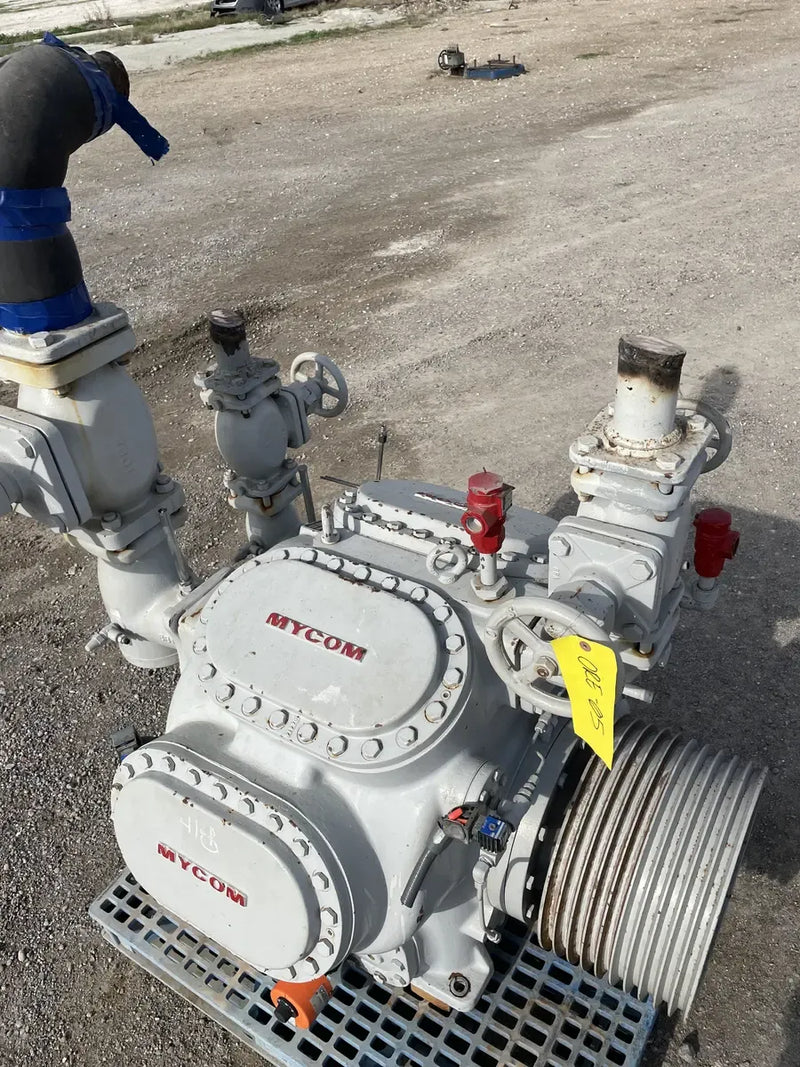 Compresor alternativo desnudo Mycom F62WB de 8 cilindros (100 HP 230/460 V, accionado por correa)