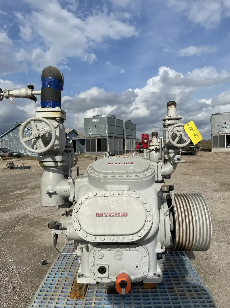 Compresor alternativo desnudo Mycom F62WB de 8 cilindros (100 HP 230/460 V, accionado por correa)