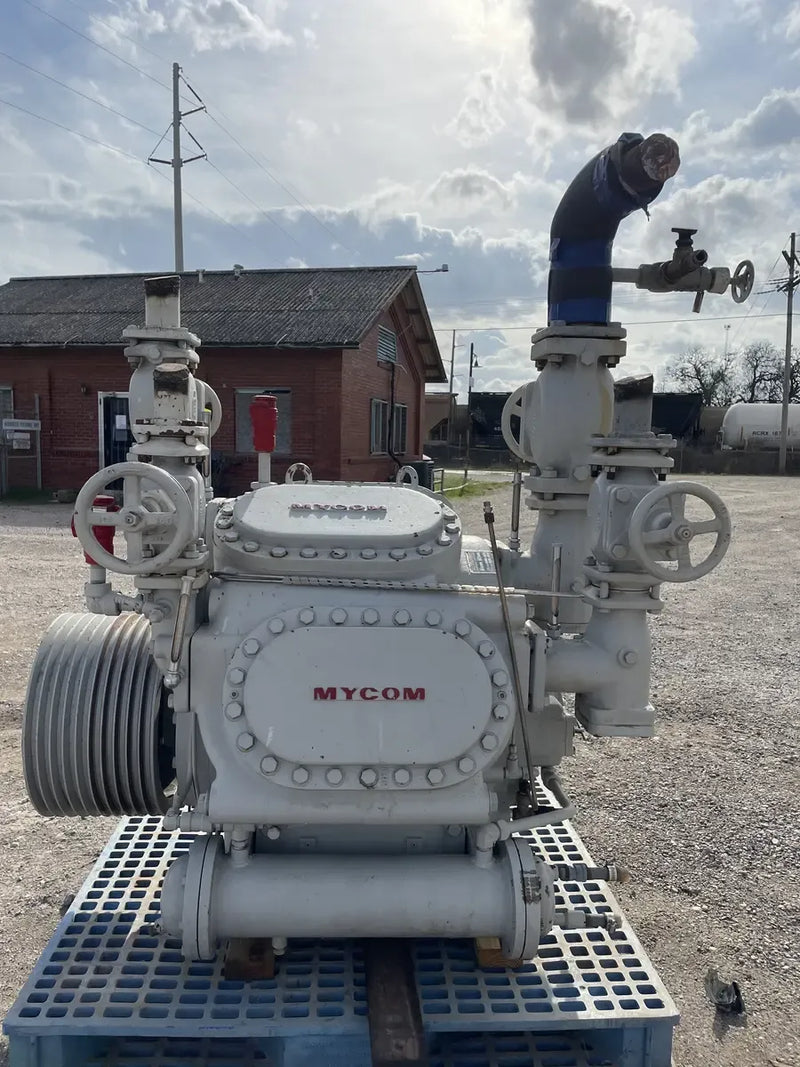 Compresor alternativo desnudo Mycom F62WB de 8 cilindros (100 HP 230/460 V, accionado por correa)