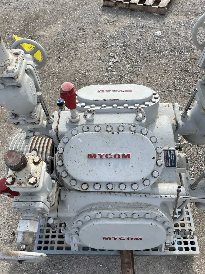 Compresor alternativo desnudo Mycom F62WB de 8 cilindros (100 HP 230/460 V, accionado por correa)