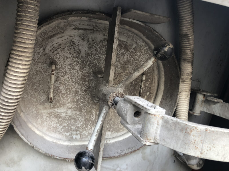 Silo de harina (2670 pies cúbicos)