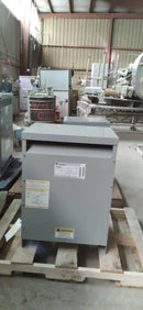Transformador General Electric (30 KVA, 3 Ph, 480/208 Volts)