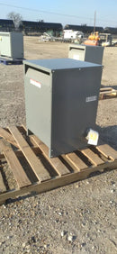 Transformador general de Square D Company (45 KVA, trifásico, 480/240 voltios)