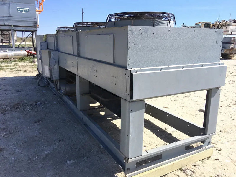 Condensador vertical Hussmann Modelo No: DLD0540L4M134CC.