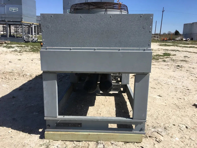 Condensador vertical Hussmann Modelo No: DLD0540L4M134CC.