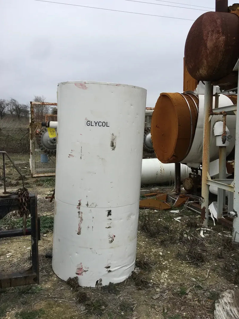 Chem Tainer 110 Gallon Vertical Storage Tank