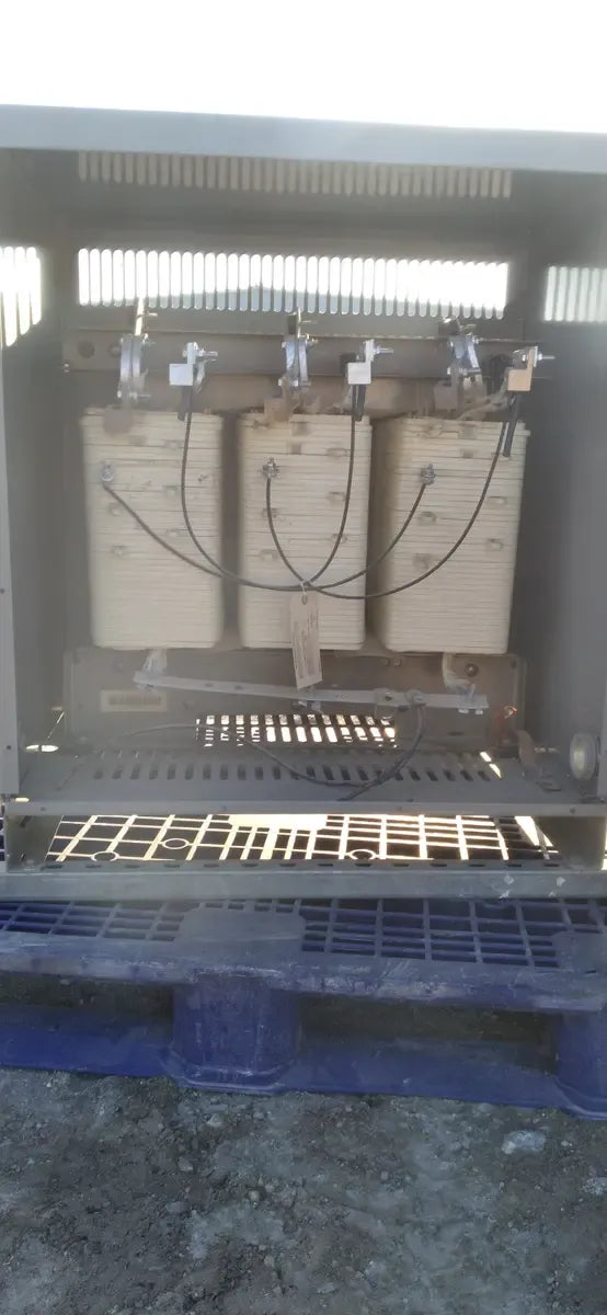 Transformador General Electric (75 KVA, 3 Ph, 480/208 Volts)