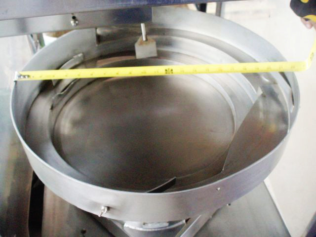 Pearl Packaging / Eastern Machine Bottle Capper with Vibratory Feeder Pearl Packaging / Eastern Machine 