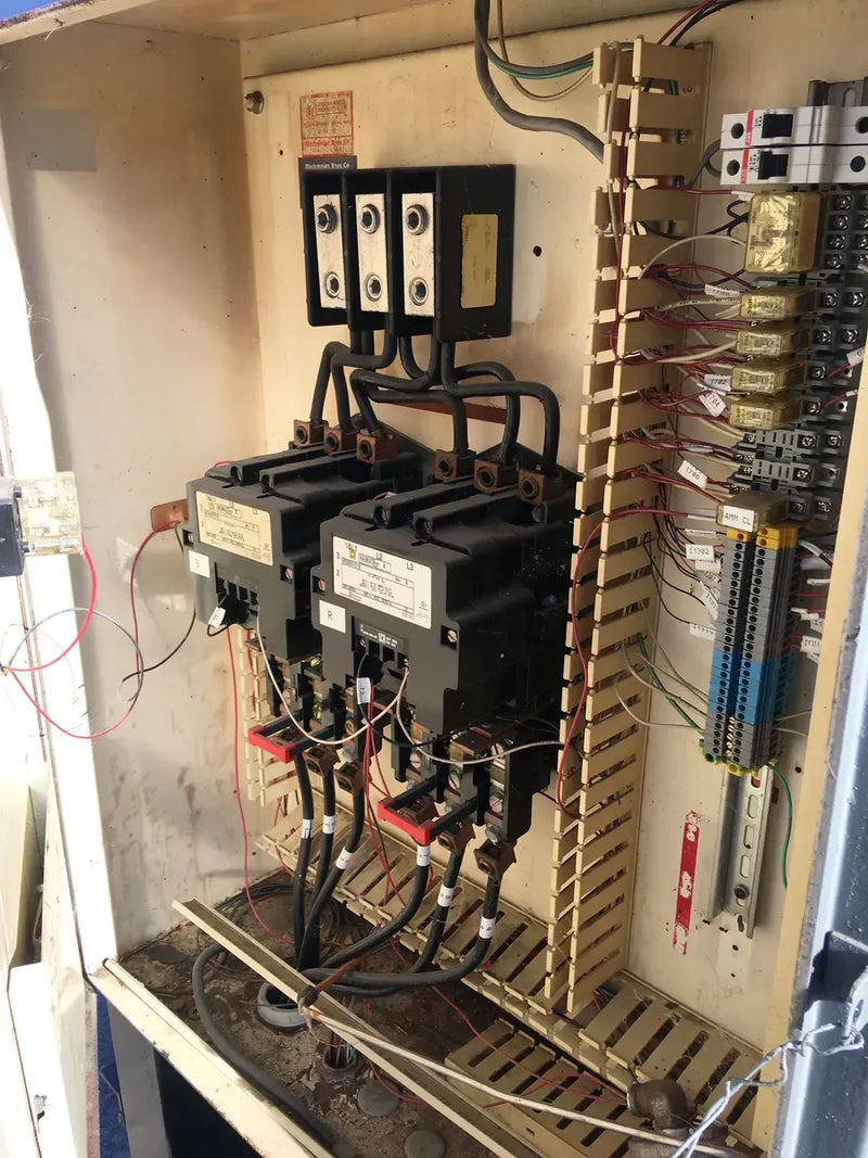 Vilter 458 8 Cylinder Reciprocating Compressor Package (1-150 HP 460 V, Belt Driven)