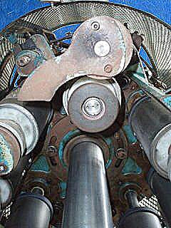 Pneumatic Scale Corporation 8-Head Capper with Rotating Cap Sorter Pneumatic Scale Corporation 