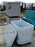 Portable Totes with Lids Not Specified 