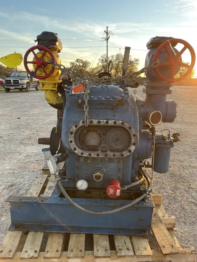 Vilter 448 8-Cylinder Reciprocating Compressor Package (100 HP 460 V, Belt Driven)