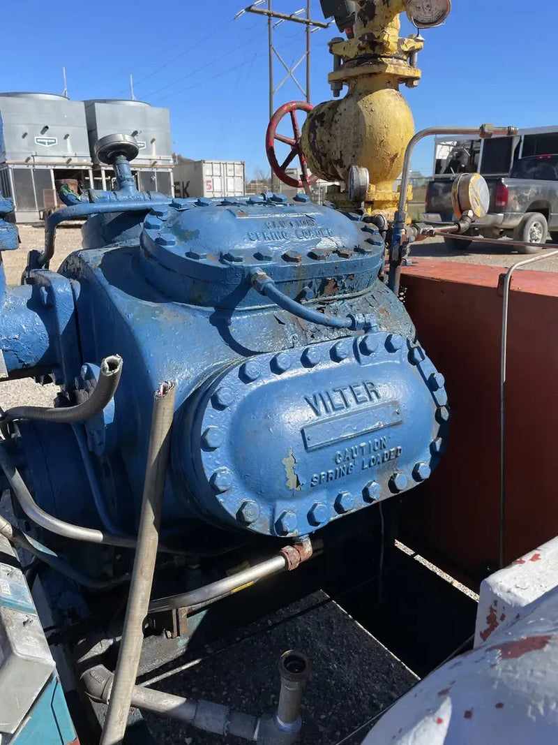 Vilter 448 8-Cylinder Reciprocating Compressor Package (100 HP 208-236/118 V, Belt Driven)