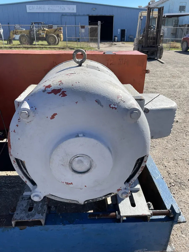 Vilter 448 8-Cylinder Reciprocating Compressor Package (100 HP 208-236/118 V, Belt Driven)