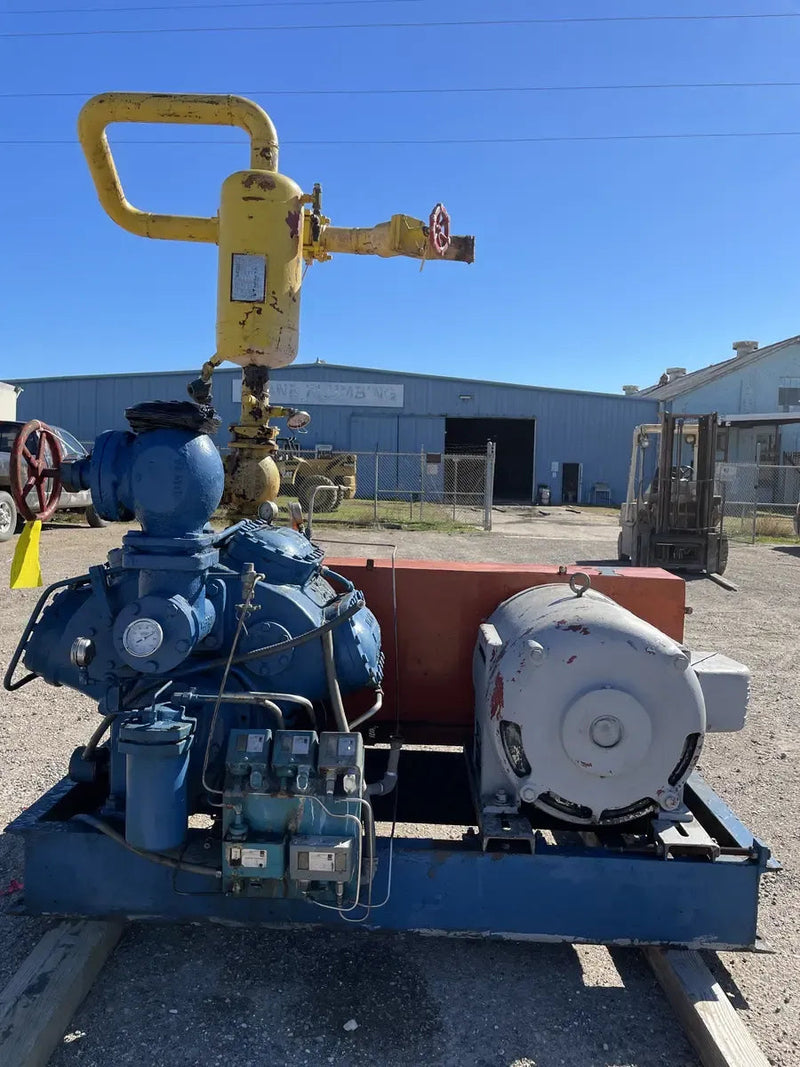 Vilter 448 8-Cylinder Reciprocating Compressor Package (100 HP 208-236/118 V, Belt Driven)